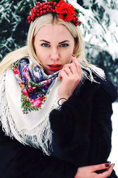 Sophisticated Elegance: Alina, 34 y.o. from Kharkiv, Ukraine — VeronikaLove