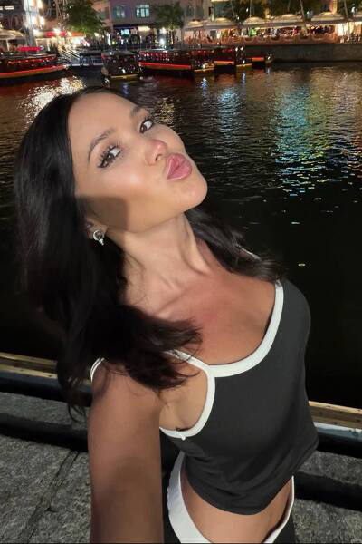 Divine Radiance: Liliya, 35 y.o. from Karagandinskaya region, Kazakhstan — VeronikaLove
