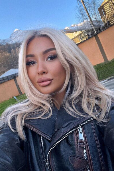 Radiant Allure: Victoria, 27 y.o. from Vilniaus Apskritis, Lithuania — VeronikaLove