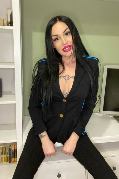 Mystical Presence: Maria, 33 y.o. from Gdansk, Poland — VeronikaLove