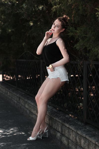 Serene Viktoria, 33 y.o. from Dnipro, Ukraine with Brown hair — VeronikaLove