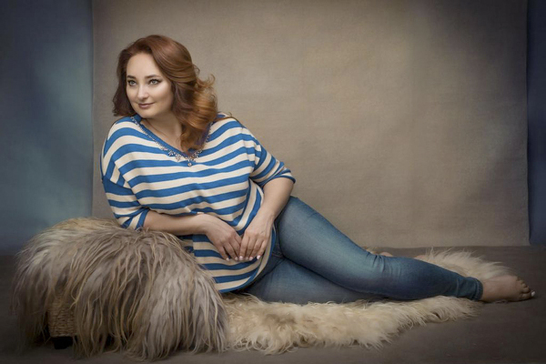 Dazzling Nataliya, 48 y.o. from Kharkiv, Ukraine with Red hair — VeronikaLove