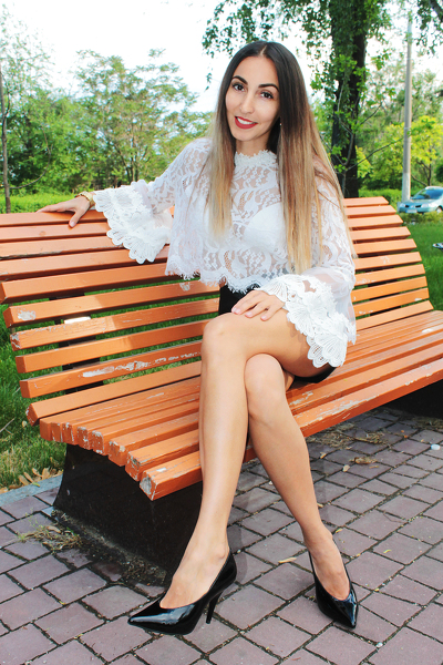 Serene Irada, 36 y.o. from Zaporizhzhia, Ukraine with Brown hair — VeronikaLove