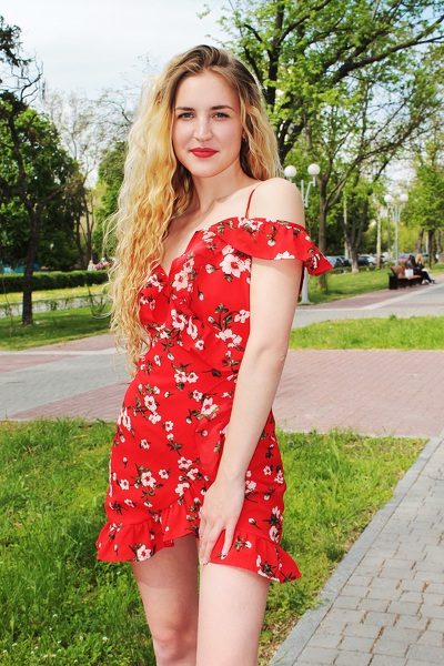 Vibrant Maria, 25 y.o. from Zaporizhzhia, Ukraine with Blonde hair — VeronikaLove