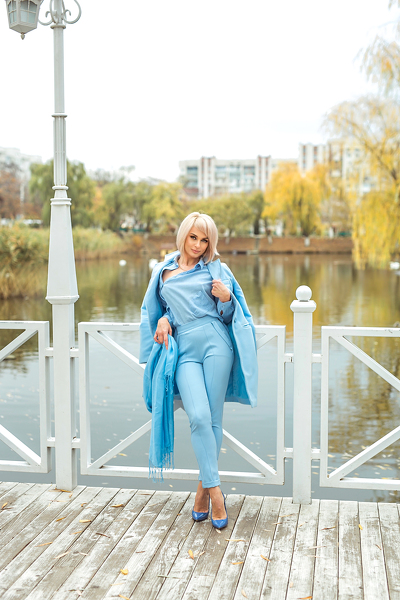 Ethereal Julia, 43 y.o. from Chisinau, Moldova with Blonde hair — VeronikaLove