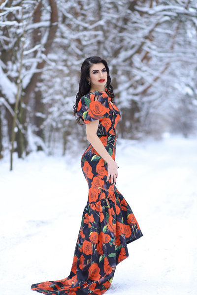 Lovely Alina, 42 y.o. from Dnipro, Ukraine with Brown hair — VeronikaLove