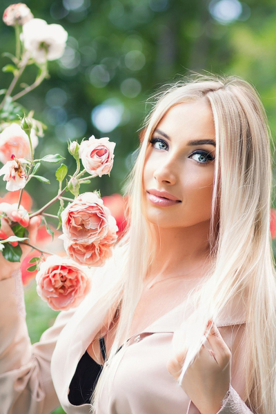 Vibrant Marina, 38 y.o. from Kryvyi Rih, Ukraine with Blonde hair — VeronikaLove