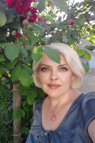 Angelic Grace: Olga, 48 y.o. from Bila Tserkva, Ukraine — VeronikaLove