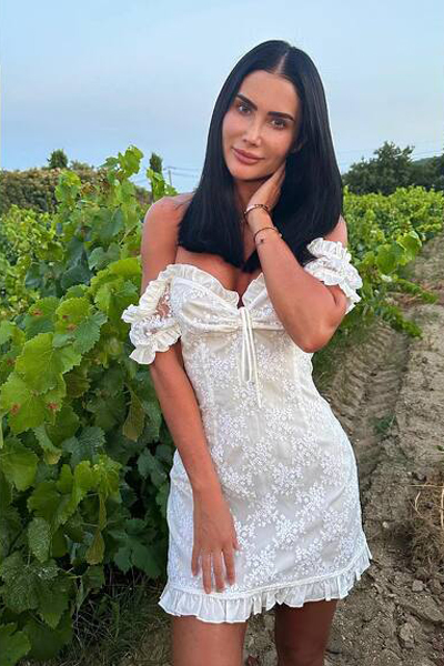 Radiant Charm: Polina, 36 y.o. from Wroclaw, Poland — VeronikaLove