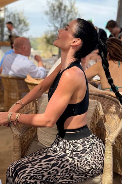 Radiant Charm: Polina, 37 y.o. from Wroclaw, Poland — VeronikaLove