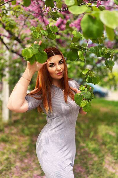 Magnetic Appeal: Diana, 32 y.o. from Kherson, Ukraine — VeronikaLove