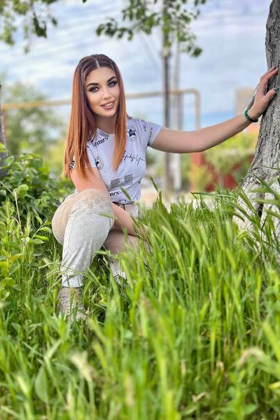 Magnetic Appeal: Diana, 32 y.o. from Kherson, Ukraine — VeronikaLove