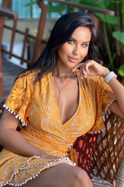 Radiant Beauty: Oksana, 34 y.o. from Changwat Phuket, Thailand — VeronikaLove