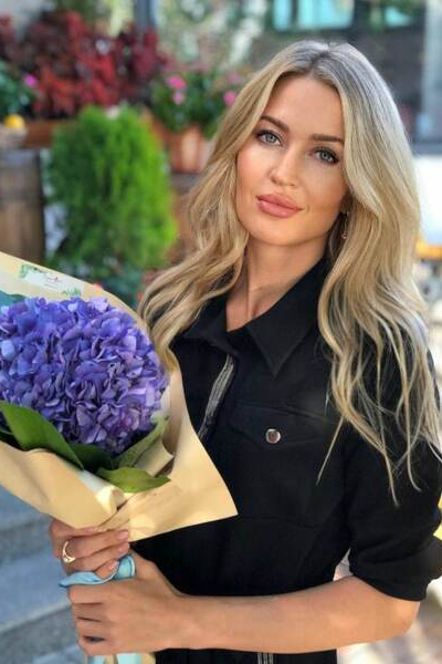 Angelic Grace: Inna, 43 y.o. from Warszawa, Poland — VeronikaLove
