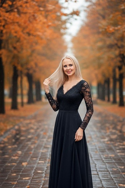 Enigmatic Beauty: Valeria, 48 y.o. from Riga, Latvia — VeronikaLove