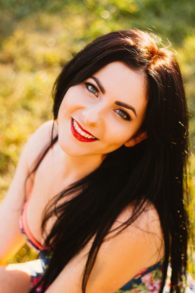 Enigmatic Marina, 40 y.o. from Pavlohrad, Ukraine with Black hair — VeronikaLove