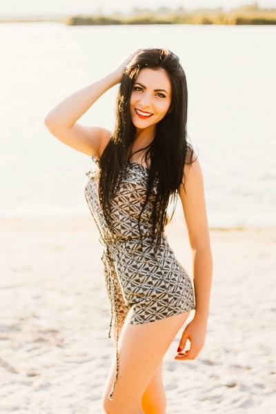 Enigmatic Marina, 40 y.o. from Pavlohrad, Ukraine with Black hair — VeronikaLove