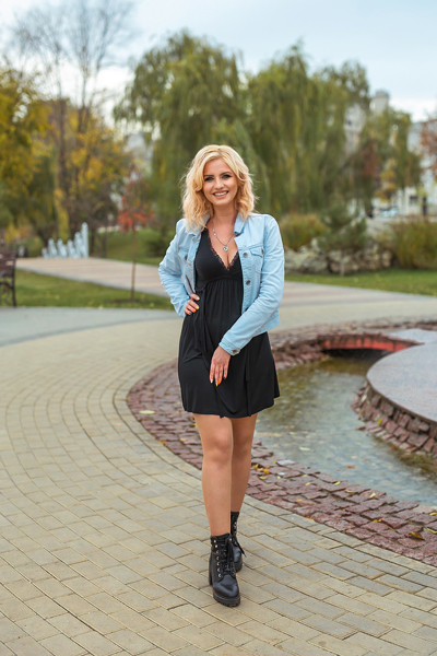 Dazzling Aura: Olga, 36 y.o. from Chisinau, Moldova — VeronikaLove