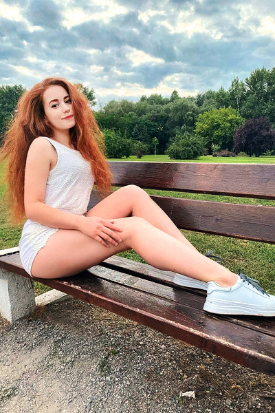 Dazzling Charm: Sofia, 22 y.o. from Cherkasy, Ukraine — VeronikaLove