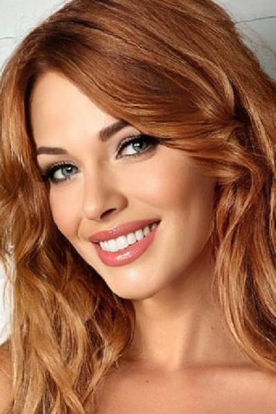 Graceful Julia, 33 y.o. from Lublin, Poland with Red hair — VeronikaLove