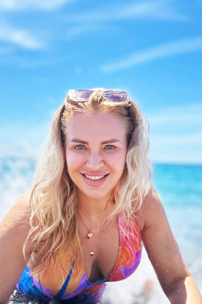 Lovely Victoria, 48 y.o. from Duisburg, Germany with Blonde hair — VeronikaLove
