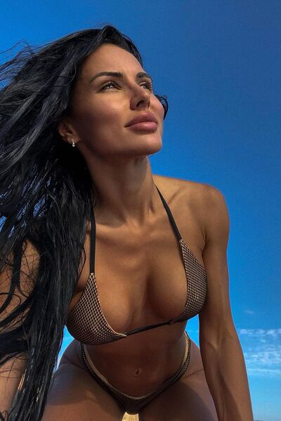 Timeless Elegance: Ksenia, 30 y.o. from Wroclaw, Poland — VeronikaLove