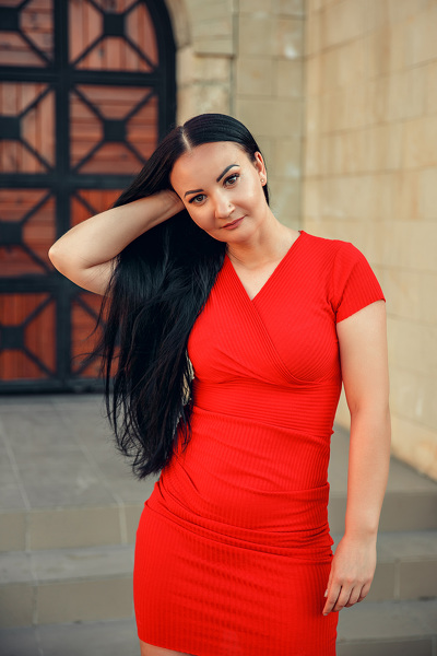 Graceful Evgenia, 39 y.o. from Chisinau, Moldova with Black hair — VeronikaLove