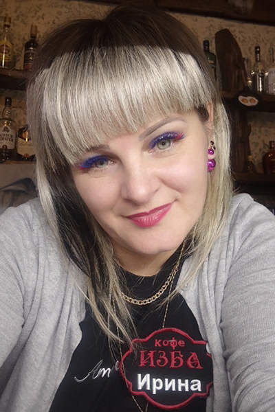 Sophisticated Elegance: Irina, 45 y.o. from Rivne, Ukraine — VeronikaLove