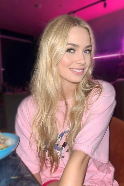 Graceful Julia, 39 y.o. from Lviv, Ukraine with Blonde hair — VeronikaLove