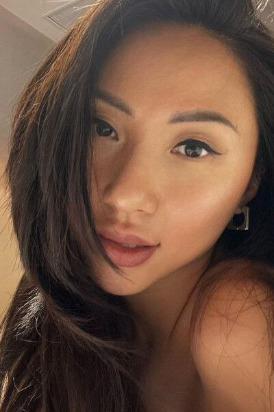 Divine Radiance: Viktoria, 29 y.o. from Odesa, Ukraine — VeronikaLove