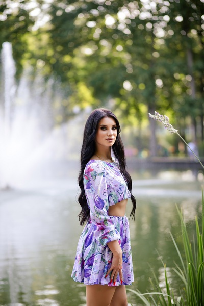 Angelic Grace: Katerina, 25 y.o. from Kharkiv, Ukraine — VeronikaLove