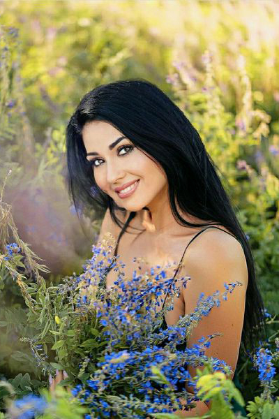 Alluring Presence: Irina, 39 y.o. from Uman, Ukraine — VeronikaLove