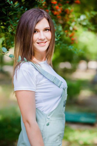 Ethereal Alina, 26 y.o. from Chisinau, Moldova with Brown hair — VeronikaLove