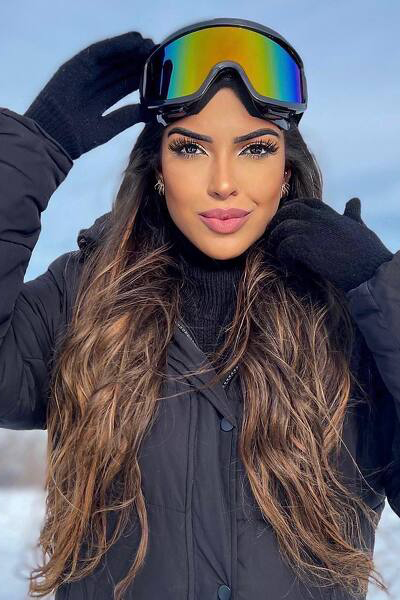 Radiant Beauty: Ana, 28 y.o. from Los Angeles, United States — VeronikaLove