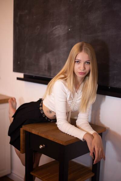 Timeless Elegance: Alina, 23 y.o. from Kyiv, Ukraine — VeronikaLove