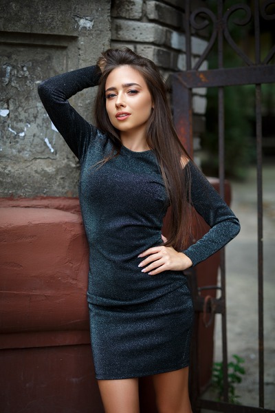 Elegant Enchantment: Margarita, 28 y.o. from Zaporizhzhia, Ukraine — VeronikaLove