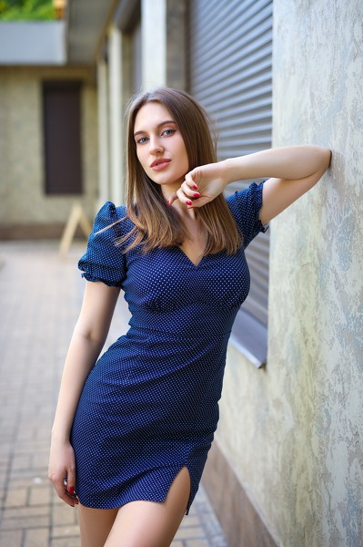 Charming Olga, 21 y.o. from Zaporizhzhia, Ukraine with Light-brown hair — VeronikaLove