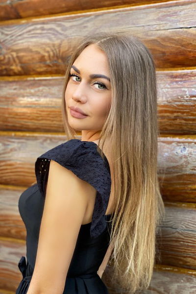 Graceful Yana, 34 y.o. from Odesa, Ukraine with Blonde hair — VeronikaLove