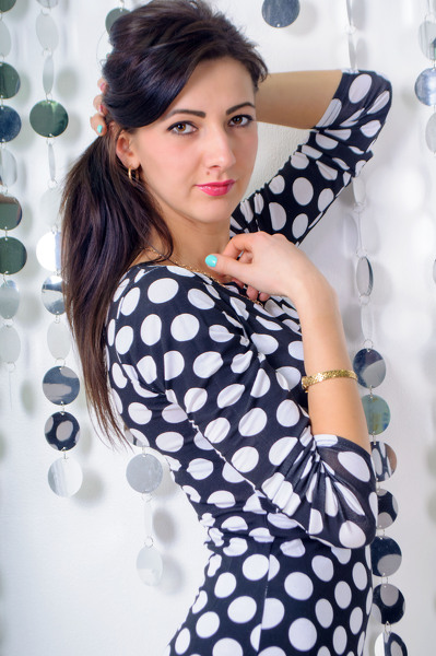 Magnetic Allure: Oksana, 38 y.o. from Kharkiv, Ukraine — VeronikaLove