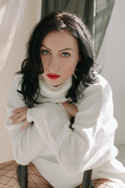 Alluring Nikol, 30 y.o. from Odesa, Ukraine with Dark-brown hair — VeronikaLove