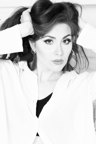 Magnetic Allure: Elena, 35 y.o. from Odesa, Ukraine — VeronikaLove