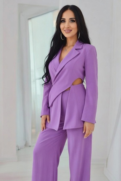 Enchanting Charisma: Arina, 43 y.o. from Zaporizhzhia region, Ukraine — VeronikaLove