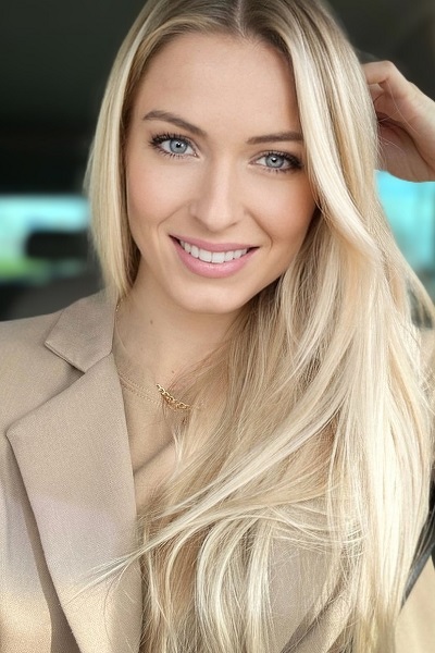 Dazzling Vera, 37 y.o. from Kryvyi Rih, Ukraine with Blonde hair — VeronikaLove