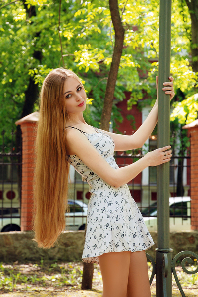 Vivacious Svetlana, 32 y.o. from Kropyvnytskyi, Ukraine with Light-brown hair — VeronikaLove