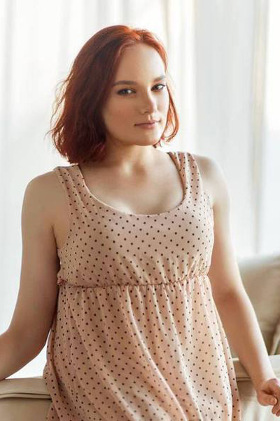 Radiant Anna, 23 y.o. from Odesa, Ukraine with Auburn/red hair — VeronikaLove