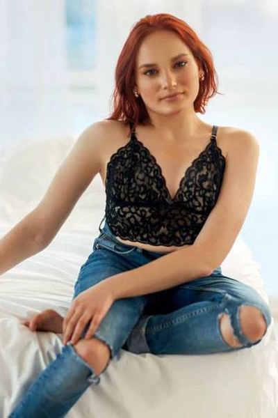 Radiant Anna, 23 y.o. from Odesa, Ukraine with Auburn/red hair — VeronikaLove