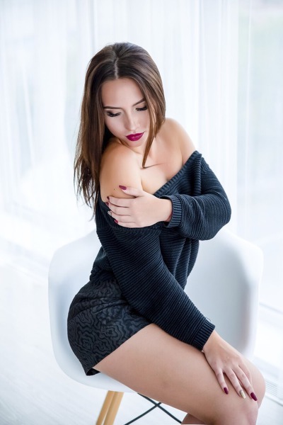 Graceful Presence: Angelina, 27 y.o. from Kharkiv, Ukraine — VeronikaLove