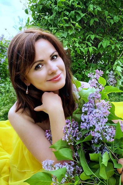 Magnetic Charm: Elena, 44 y.o. from Mykolaiv, Ukraine — VeronikaLove