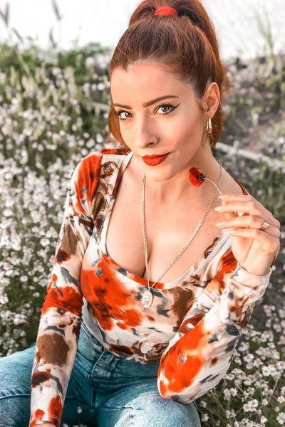 Glamorous Presence: Stamatia, 33 y.o. from Prague, Czech Republic — VeronikaLove