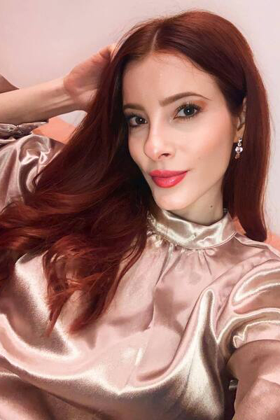 Glamorous Presence: Stamatia, 33 y.o. from Prague, Czech Republic — VeronikaLove